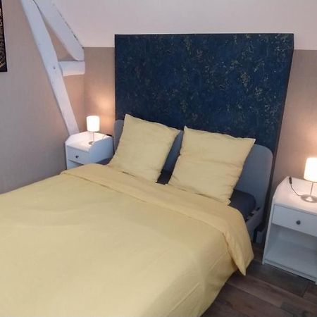 Les Gites De L'Abbatiale Selles-sur-Cher Ngoại thất bức ảnh